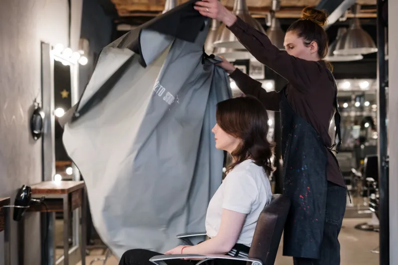 Skipping That In-Between Salon Visit Is Quietly Wrecking Your Hair (And Your Budget)